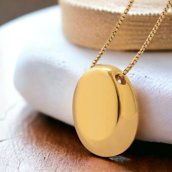 🆕️18K Gold Plated Titanium Steel Minimalist Oval Pendant Necklace - 24" Long - Picture 10 of 12